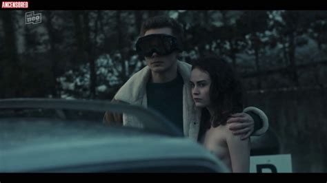 Elisa Echevarria Nude Pics Page