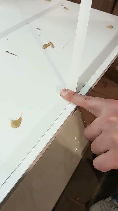 Как отрывать защитную пленку с двухстороннего скотча #дизайнинтерьера # ...