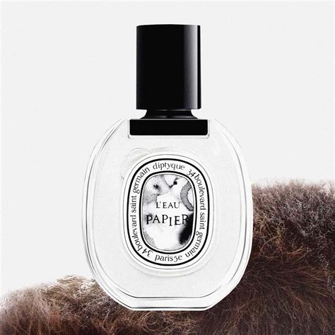 12 Confidence-Boosting Scents to Try