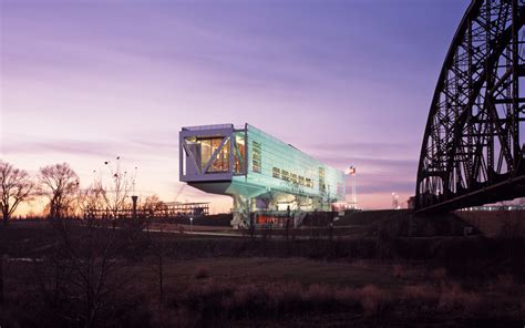 William J. Clinton Presidential Library and Museum - Ralph Appelbaum ...