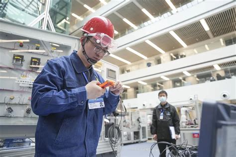 第十七届“振兴杯”全国青年职业技能大赛决赛在渝举行重庆市人力资源和社会保障局