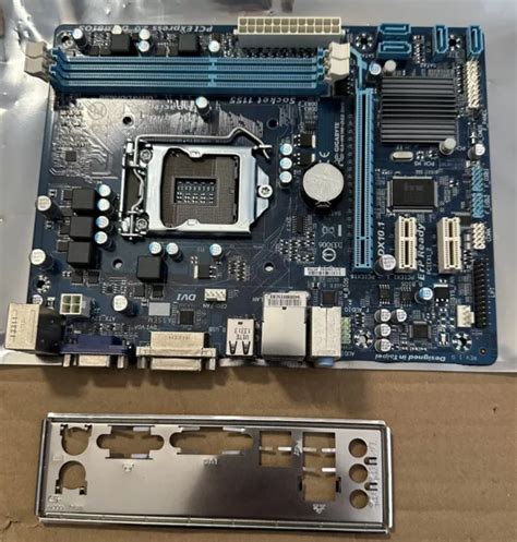 GIGABYTE GA-H61M-DS2 DVI Socket LGA1155 Micro-ATX Motherboard £6.99 ...
