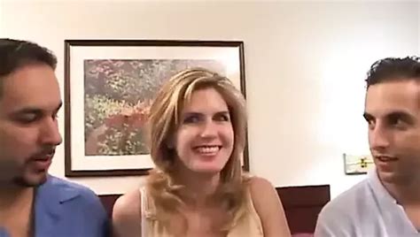 Free Pretty MILF Porn Videos XHamster