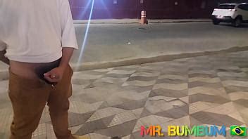 Macho saiu da balada e foi mijar cheio de tesão Provoquei até ganhar leite quente XVIDEOS