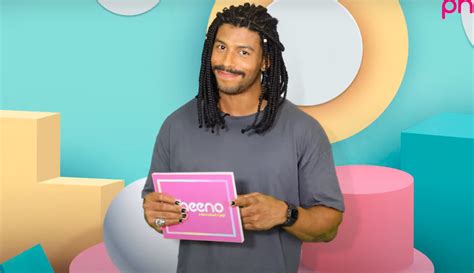 Vídeo Todo homem gay negro tem a obrigação de ser bem dotado e ativo Pheeno