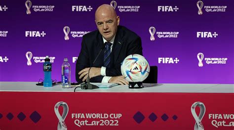 Infantino Hoy me siento qatarí árabe africano gay discapacitado y trabajador migrante