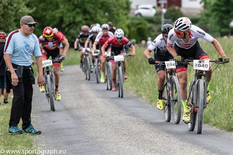 Rothaus Hegau Bike Marathon Favoritensiege Durch Spitz Und Geismayr