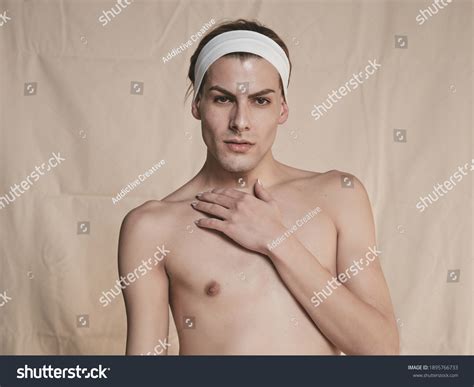 14 533 Neck Nude Images Stock Photos 3D Objects Vectors Shutterstock