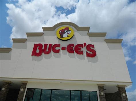 Cult Fave Buc Ees Has Another Dallas Fort Worth Truck Stop In The