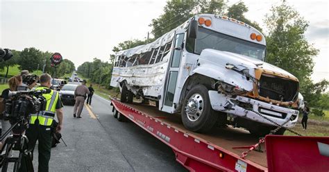 Pickup Driver Held In Florida Bus Crash That Killed 8 Farmworkers Los Angeles Times