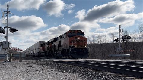 Slow Moving Q Train Ft Bnsf Ac Cw Bnsf Transcon Emporia Sub