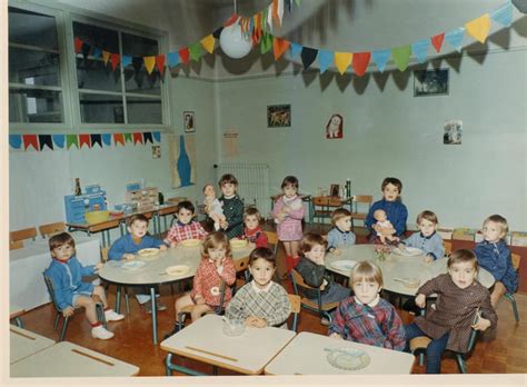 Photo De Classe 1ère Année Maternelle De 1970 Ecole Communale De Bray