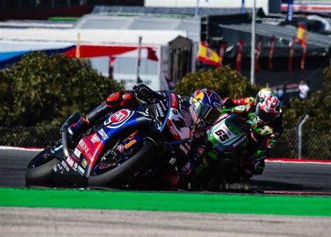 Sbk A Portimao Toprak Vince Ma La Classifica Sorride A Bautista