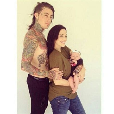 Ronnie Radke Crissy Henderson And Willow Ronnie Radke Falling In Reverse Of Mice And Men