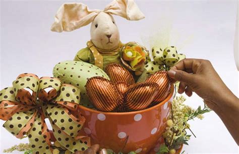 Кролик в чашке. Идеи пасхальных композиций