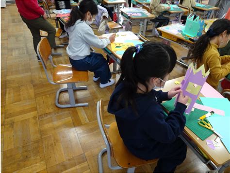 2月1日（水） 2年生 図画工作の学習 行方市立麻生小学校