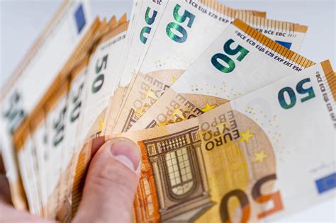 Geld Waar Zoek Jij Informatie Over Zoek Het Consunet Nl