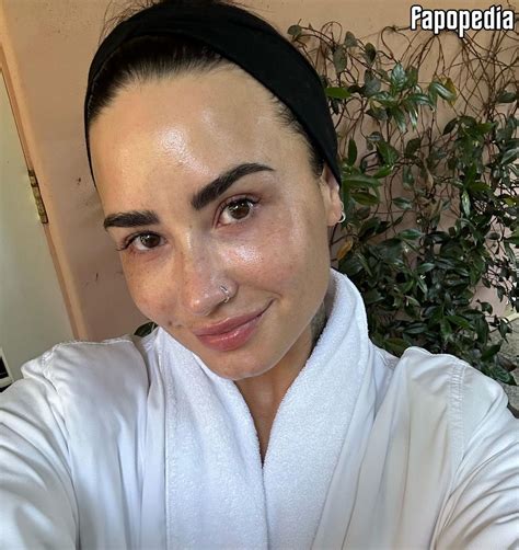 Demi Lovato Nude OnlyFans Leaks Photo Fapopedia