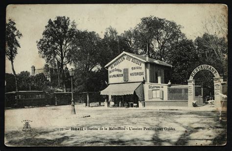 Station De La Malmaison L Ancien Pavillon Des Guides Rueil