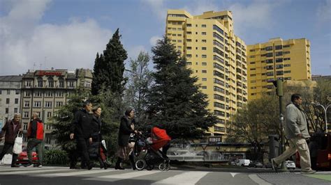 El reto de reformar la torre Efisa de A Coruña Hay pueblos con menos