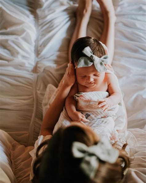 The Best Newborn Photoshoot Ideas With Parents References