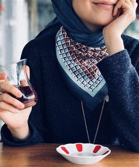 Pin by Alizay khatri on Wenay jwan.. | Hijab fashion, Hijab outfit, Beautiful muslim women