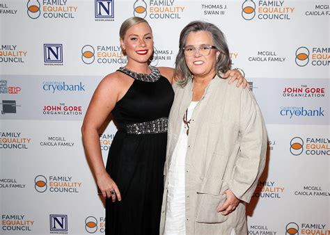 Rosie O’Donnell announces engagement to cop Elizabeth Rooney - CBS News