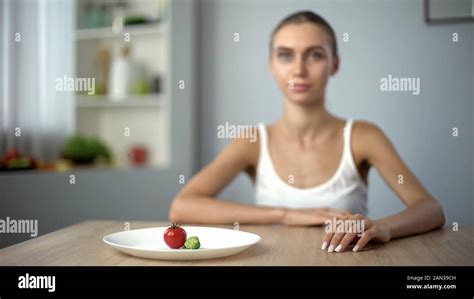 Anorexic Girl Hi Res Stock Photography And Images Alamy