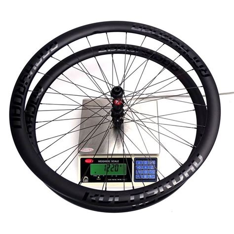 Ruote Carbonio ROCKYROAD 38T DISC TUBOLARE DT Swiss 240 EXP SP CENTER