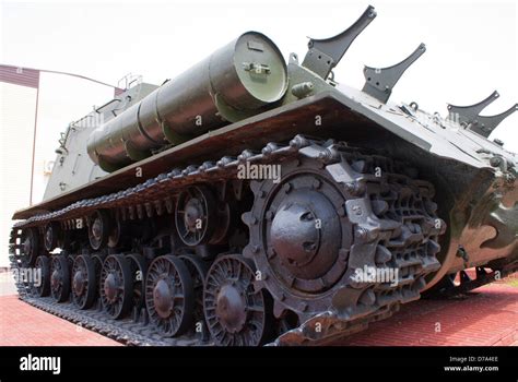 Sowjetischer Schwerer Panzer Fotos Und Bildmaterial In Hoher