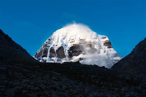 Premium Photo Sacred Mountain In Tibet Mount Kailash