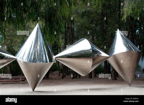 National Gallery Sculpture Garden, Cones by Bert Flugelman, Canberra ...