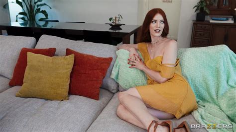 Erin Everheart Yes A Hairjob Porn Pic