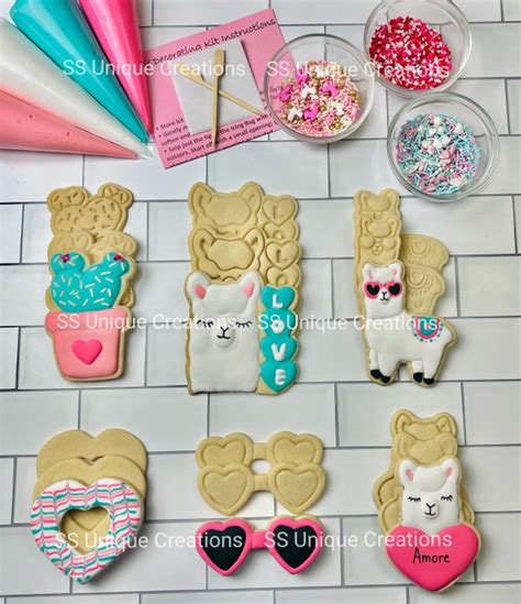 Best Cookie Decorating Kit - Mom. Wife. Busy Life.