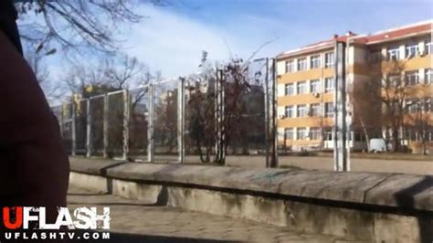 Street Dickflash Porn Videos
