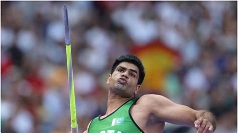 Pakistans Arshad Nadeem Breaks Olympic Record In Mens Javelin With 92