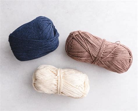 Types Of Yarn Everything You Need To Know Sarah Maker