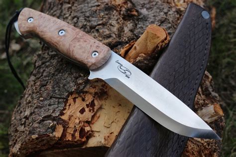 Seth Cosmo Bushcraft Nitro V Steel Maple Burl Bushcraft Canada