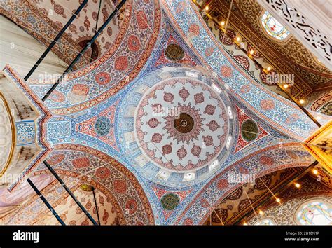 Blue mosque interior hi-res stock photography and images - Alamy