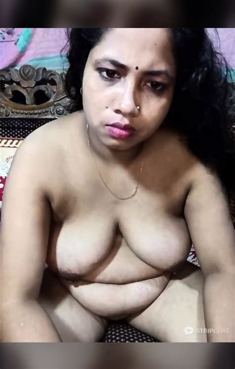 Indian Stripchat Bhabi Boobs Pussy Show
