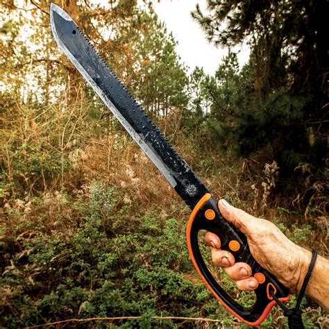 United Cutlery Colombian Rescuer Sawback Survival Machete