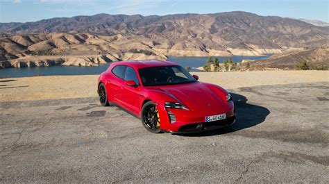 2022 Porsche Taycan Gts And Taycan Gts Sport Turismo First Drive Review Autotrader Ca