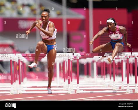 Jasmine Camacho Quinn En Course Et En Remportant La Finale Des