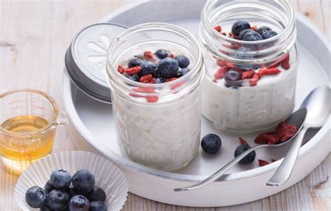 Overnight Oats Mit Kokosmilch Heidelbeeren Und Gojibeeren — Magazin