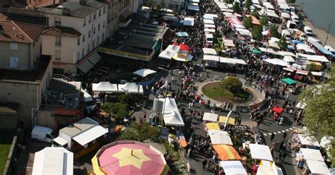 Neuville sur Saône La foire du 1er mai réunira 400 forains et 22 manèges