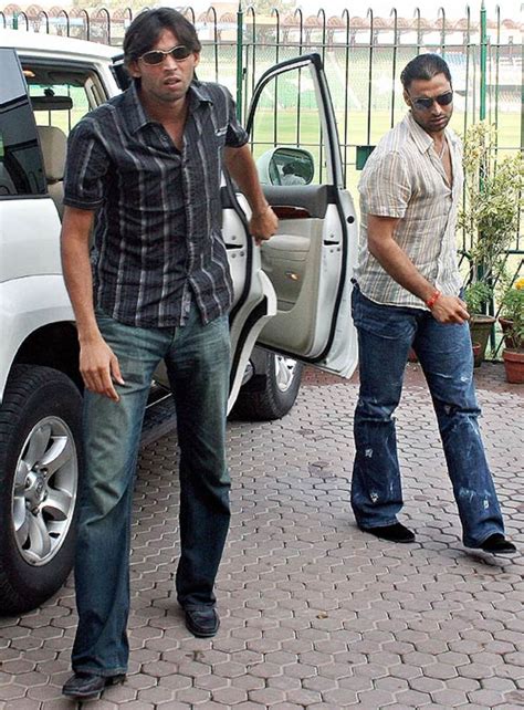 Mohammad Asif And Shoaib Akhtar Arrive At The Gaddafi Stadium For A