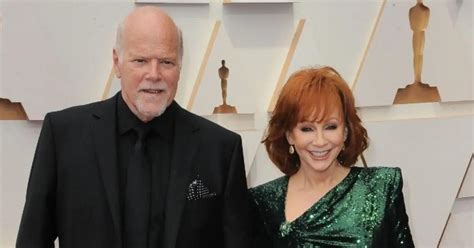 Reba McEntire's Relationship Problems With BF Rex Linn Revealed: Sources