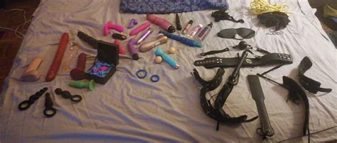 Toys Nude Pics XHamster