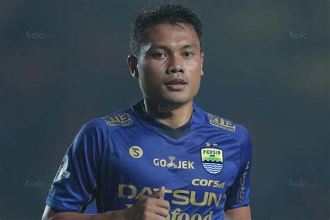 Gosip Transfer BRI Liga 1 Persib Bantah Dedi Kusnandar Bakal Ke