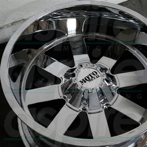 One 18x12 Moto Metal Mo962 6x1356x55 44 Chrome Wheels Rims Wheels